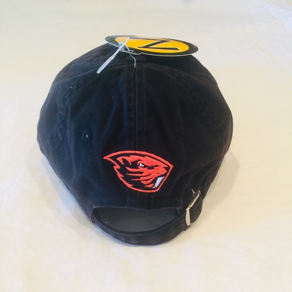 Women’s Oregon State Beavers adjustable hat. - Picture 2 of 2